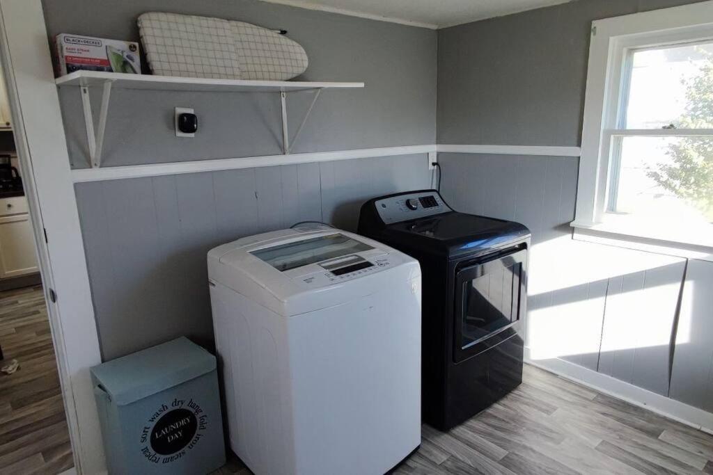 Perfect Combo Of Charm & Comfort- 2Bedroom Home Noblesville Dış mekan fotoğraf