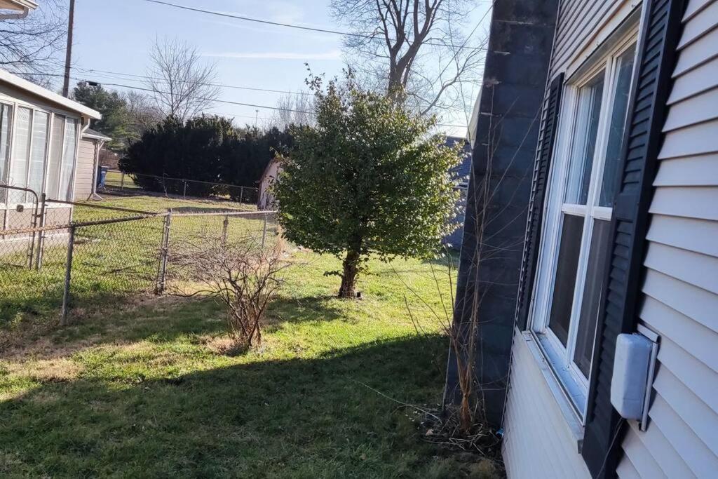 Perfect Combo Of Charm & Comfort- 2Bedroom Home Noblesville Dış mekan fotoğraf